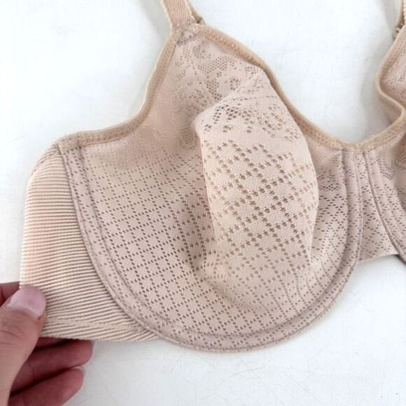 WACOAL Visual Effects Minimizer Lace Underwire Bra Size 38C - Picture 5 of 9